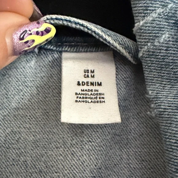 H&M Light Wash Oversized Denim Jacket - Picture 5 of 6
